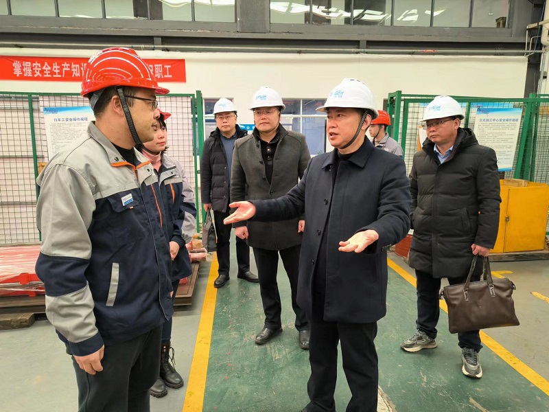 吴云忠率队调研企业复工和生产经营情况
